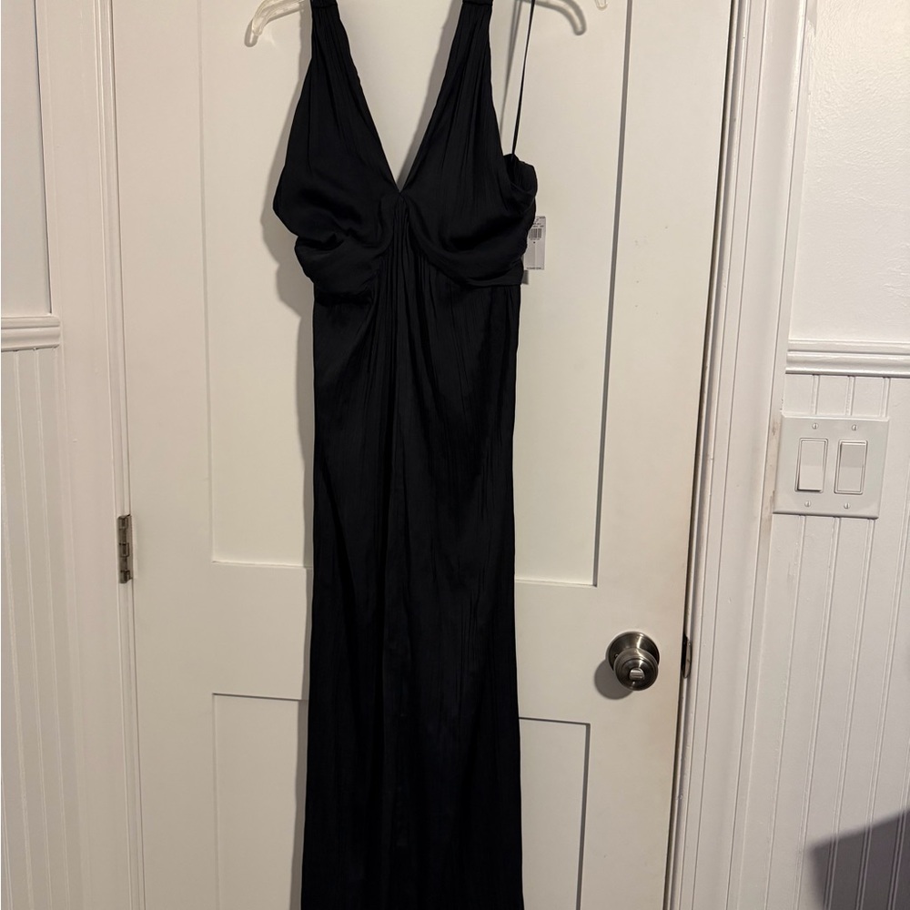 Old Navy Black V-Neck Ruched Maxi Dress